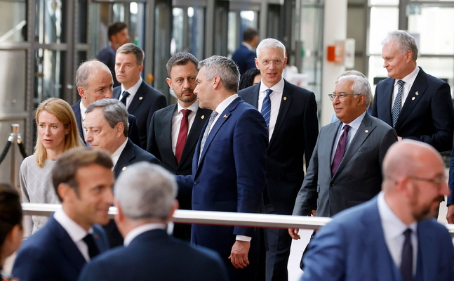 Was hat ÖVP-Kanzler Nehammer beim NATO-Gipfel verloren?