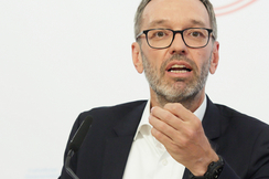FPÖ-Bundesparteiobmann Kickl: "Gesamtpaket mit Entlastungen gegen Teuerung – jetzt und sofort!"