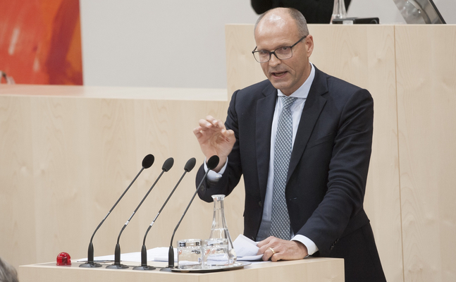 ÖVP und Grüne verweigern Rechtsanwaltsanwärtern Rechtssicherheit - 