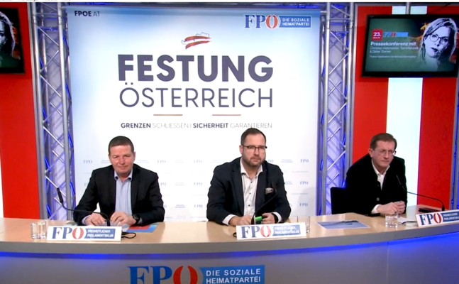 Wiens FP-Verkehrssprecher Toni Mahdalik, FPÖ-Vekehrssprecher Christian Hafenecker, FP NÖ-Verkehrssprecher Dieter Dorner (v.l.) bei ihrer Pressekonferenz.