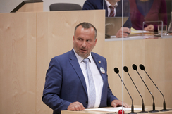 FPÖ-Parlamentarier Kainz kritisiert Budget für Landwirtschaft und Tourismus 2022.
