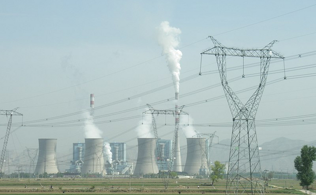 Nicht Österreich und die EU, sondern China, die USA oder Indien sind für globale CO2-Emissionen hauptverantwortlich (Bild: Kohlekraftwerk in Shuozhou, Shanxi, China).