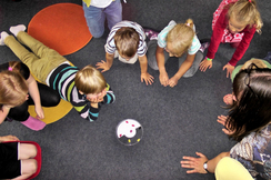 FPÖ fordert Einführung eines bundesweiten Gratis-Kindergartens.
