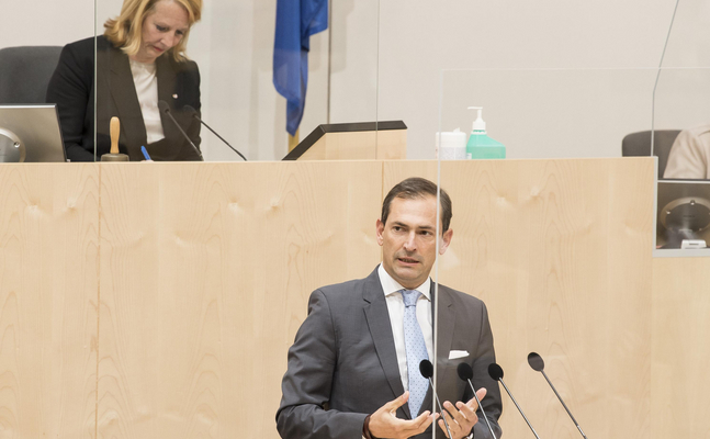 FPÖ-Parlamentarier Ragger im Nationalrat: "Wir sind der Verfassung verpflichtet - Nein zum Impfzwang!"