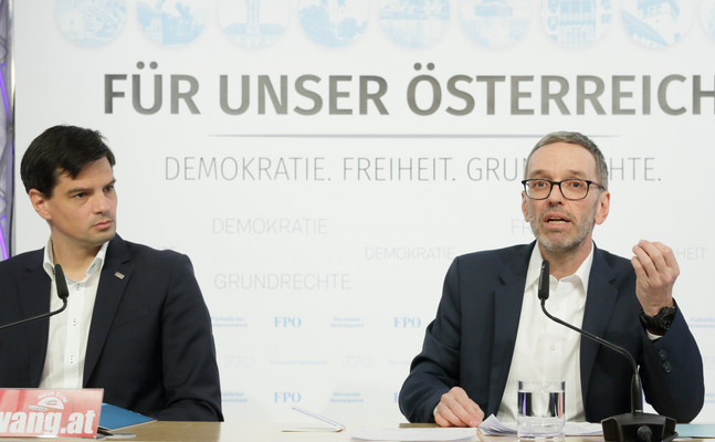 FPÖ-Sicherheitssprecher Hannes Amesbauer und -Bundesparteiobmann Herbert Kickl.