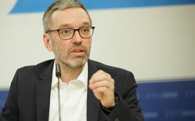 FPÖ-Bundesparteiobmann Kickl: "Das neue Regierungs-Team ist Nehammers letztes Aufgebot!"