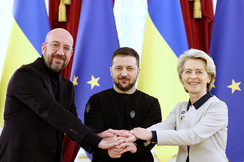 EU-Ratspräsident Charles Michel, Ukraine-Präsident Wolodymyr Selenskyj, EU-Kommissionspräsidentin Ursula von der Leyen trafen sich in Brüssel.