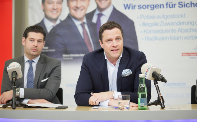 Wiens gf. FPÖ-Landesparteiobmann Johann Gudenus und FPÖ-Bautensprecher Philipp Schrangl fordern nach den diversen Wohnbau-Skandalen in Wien: SPÖ muss Wohnbauressort an unabhängigen Experten abgeben.