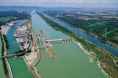 Donaukraftwerk Wien-Freudenau.