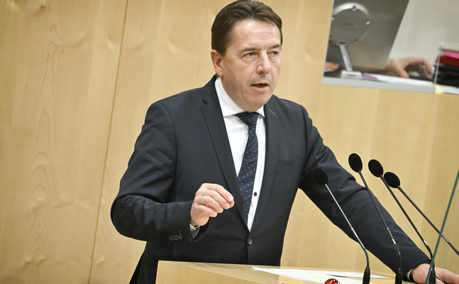 FPÖ-Parlamentarier Erwin Angerer im Nationalrat.
