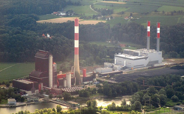 Das stillgelegte Kohlekraftwerk Mellach bei Graz soll wieder in Betrieb genommen werden - fragt sich nur, mit welcher Kohle.