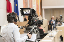 Der ORF will die Nationalratssitzungen künftig nicht mehr auf ORF2 übertragen.