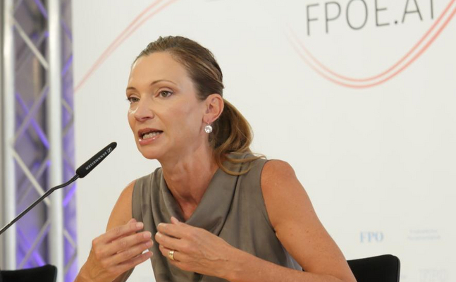 FPÖ-Verfassungssprecherin Fürst: "Video der Schauspielerin Eva Herzig verschwand nach rund einer Stunde der Veröffentlichung – Zensurbestrebungen der Regierung wird bereits umgesetzt!"