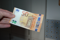 50 Euro "Taschengeld" statt echte Bezahlung erhalten Behinderte für ihre Arbeit.